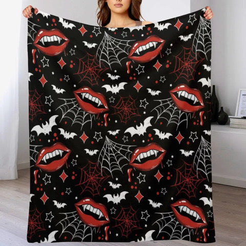 Vampires Kiss Blanket